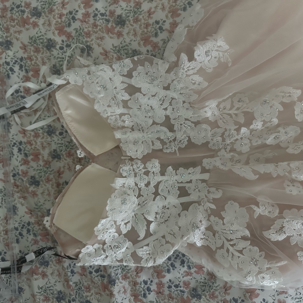 Prom Dress - Picture 9 of 10